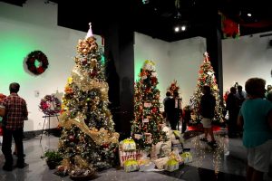 Fort Myers Festival Of Trees @ The Sidney & Berne Davis Art Center